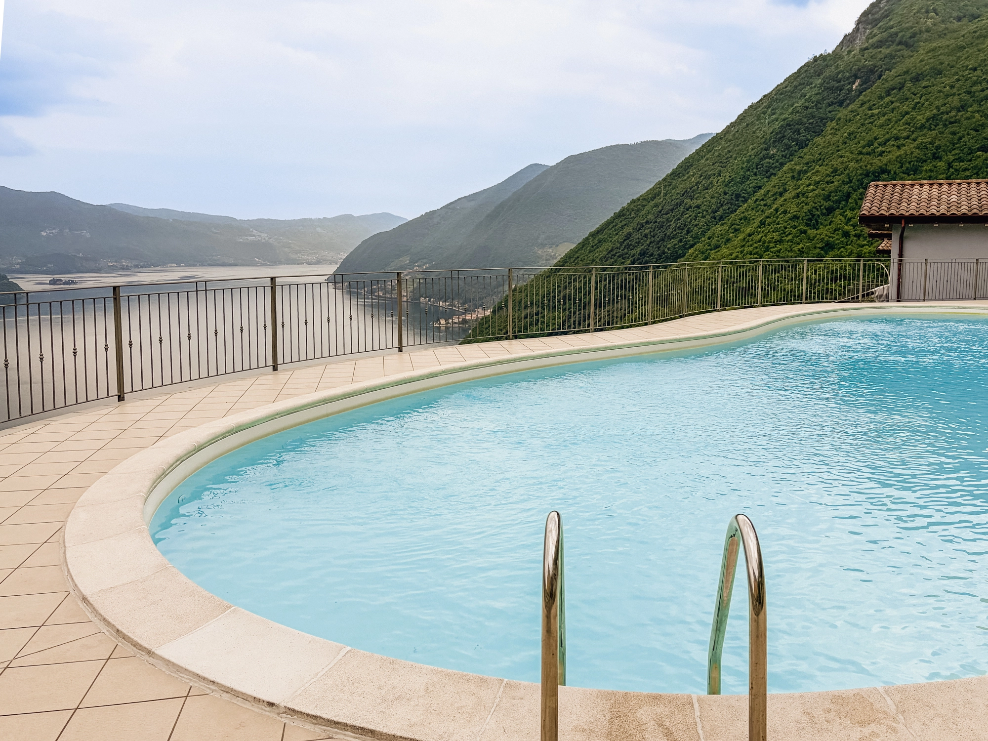Residence swimming pool